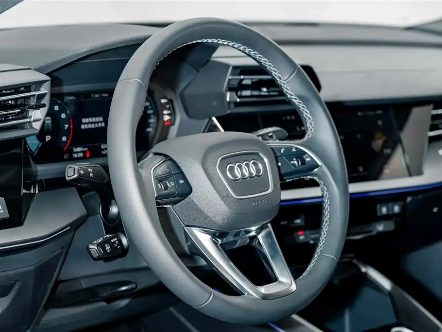 Audi A3 2025 2025 Sportback 35TFSI Flying Premium