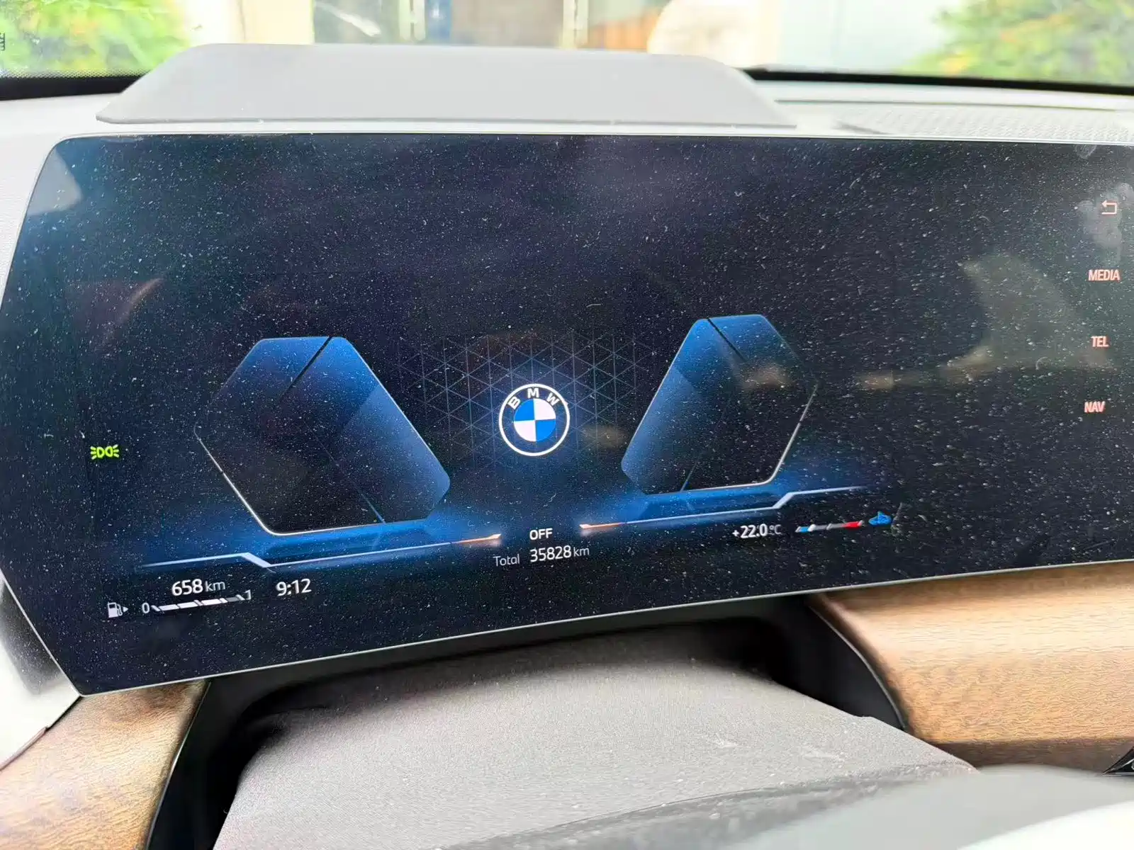 Photo 6 - BMW X1