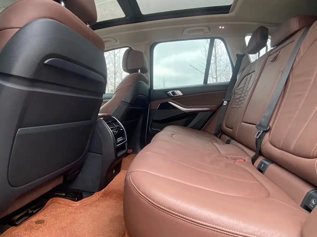BMW X5 (Import) 2019 xDrive40i Exclusive M Sport Package фото 10