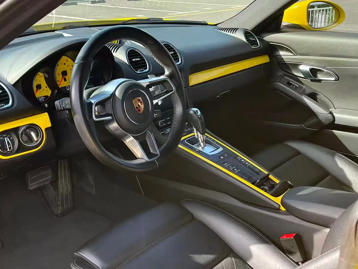 Porsche 718 2018 Cayman 2.0T фото 4