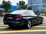 Photo 5 - BMW 5 Series