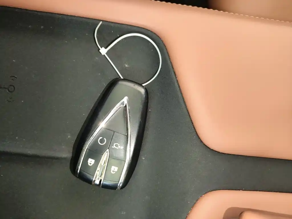 Changan UNI-Z 2024 2025 1.5T Premium