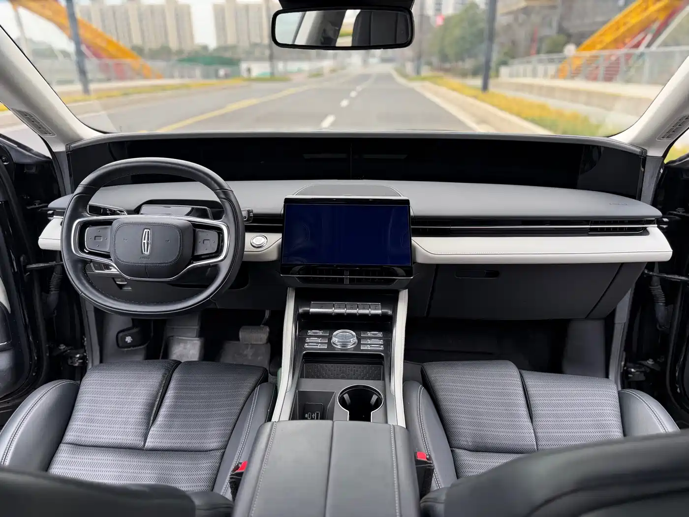 Lincoln Nautilus 2023 2.0T 4WD Excellence Edition фото 4