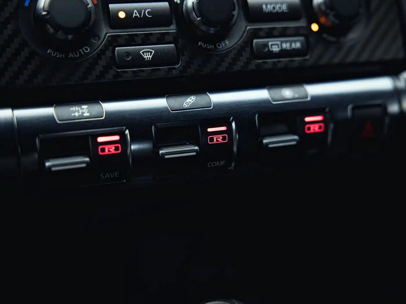 Nissan GT-R 2011 2012 3.8T Premium Edition