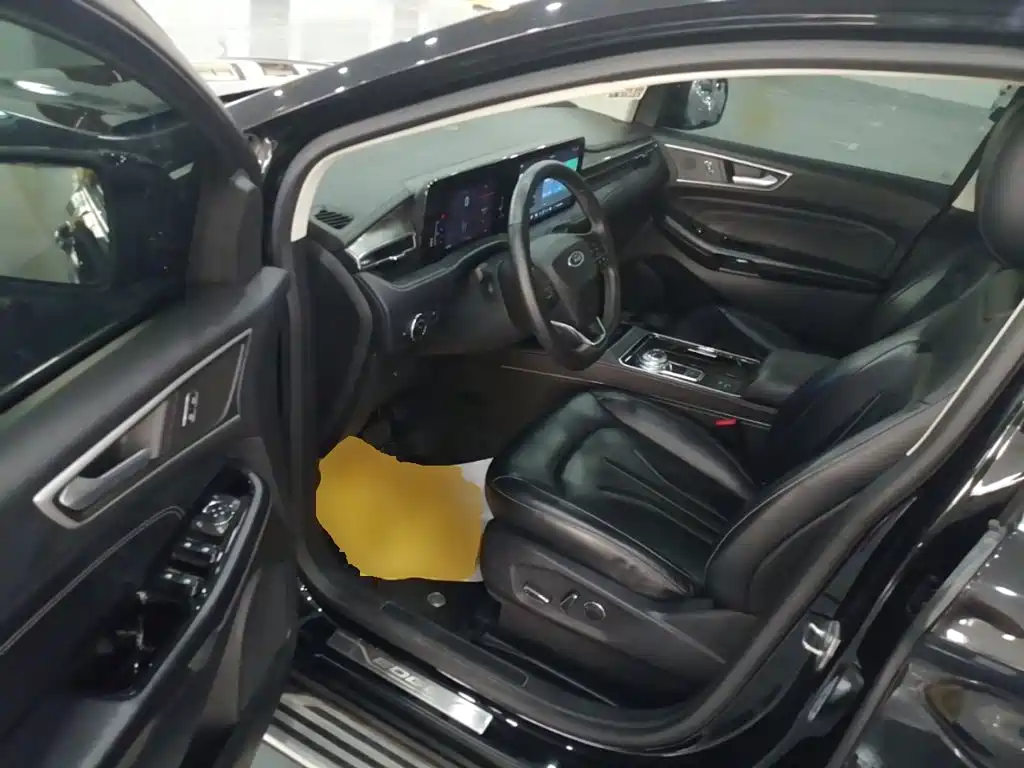 Ford Edge 2021 2021 PLUS EcoBoost 245 FWD Platinum Sharp 5-seater