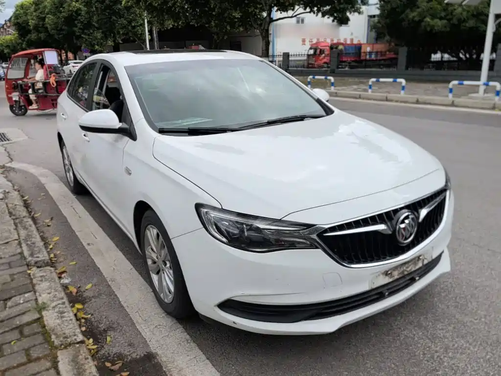 Фото 4 - Buick Excelle