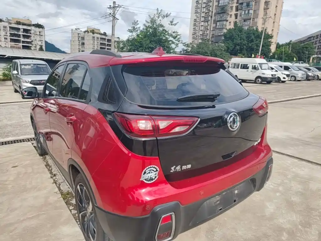 Dongfeng Aeolus Dongfeng Fengshen AX4 2017 2017 1.6L DCT Trendy