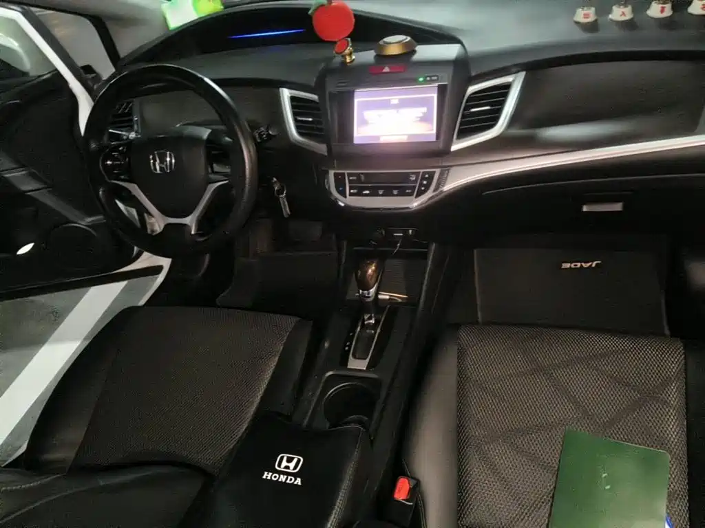 Honda Jade 2014 2013 1.8L Automatic Comfort Edition 5-seater