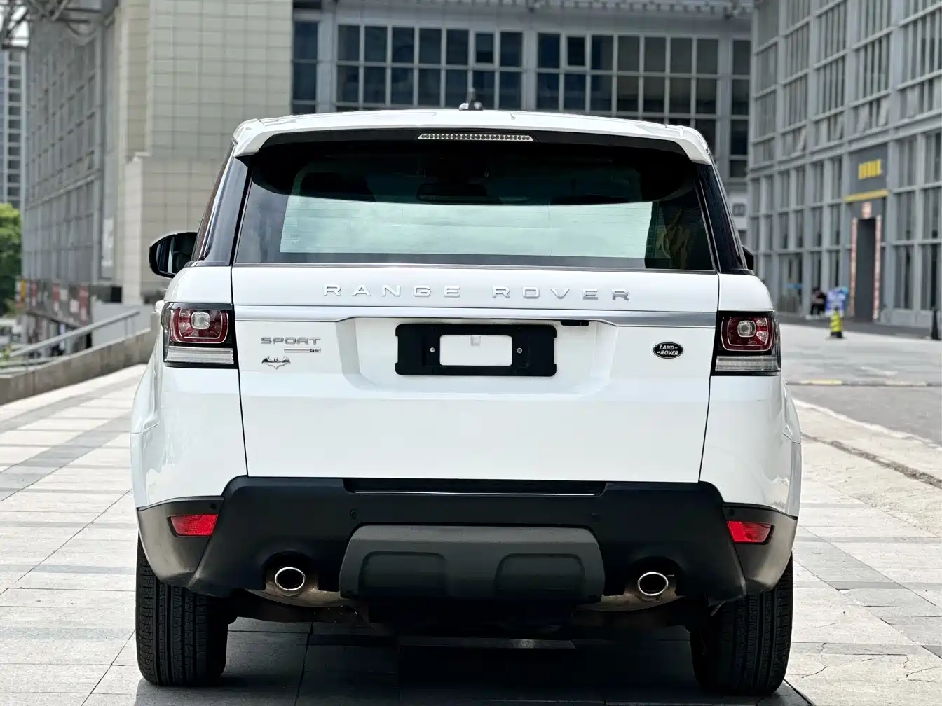 Land Rover Range Rover Sport 2016 3.0 SDV6 HSE фото 5