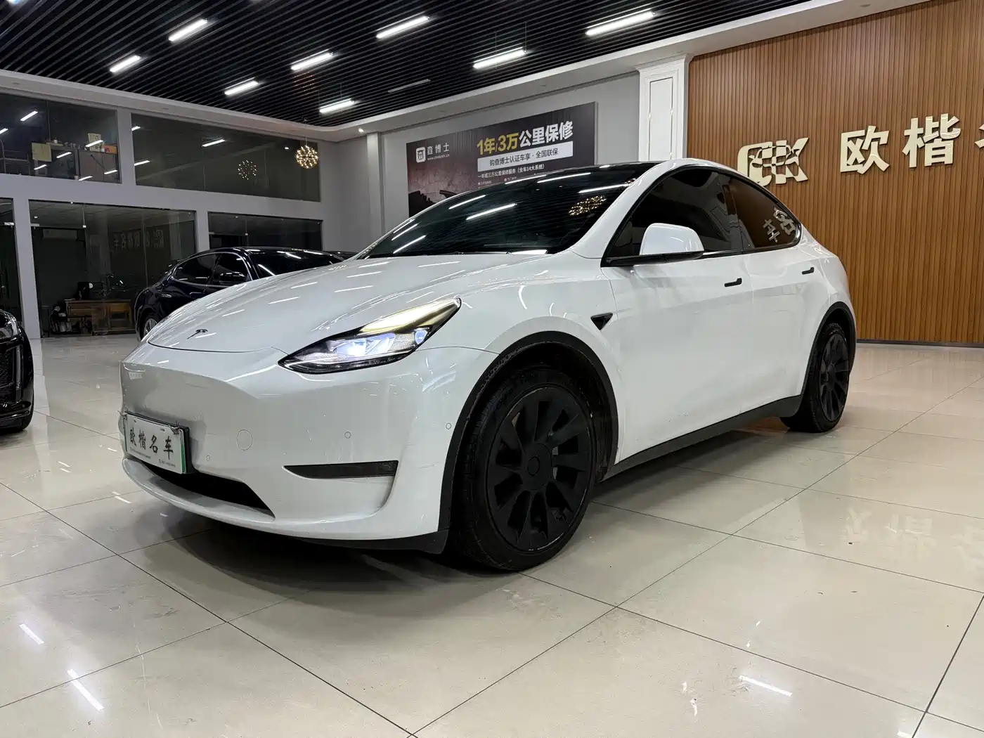 Tesla Model Y 2021