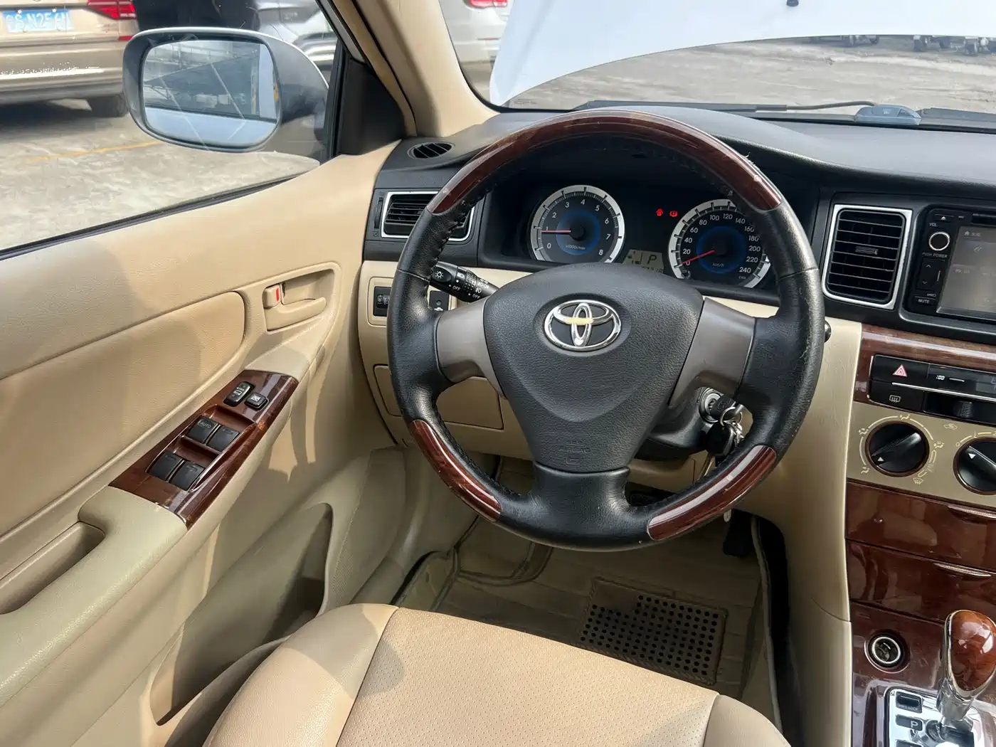 Toyota Corolla 2013 1.6L Automatic Excellence Edition фото 18