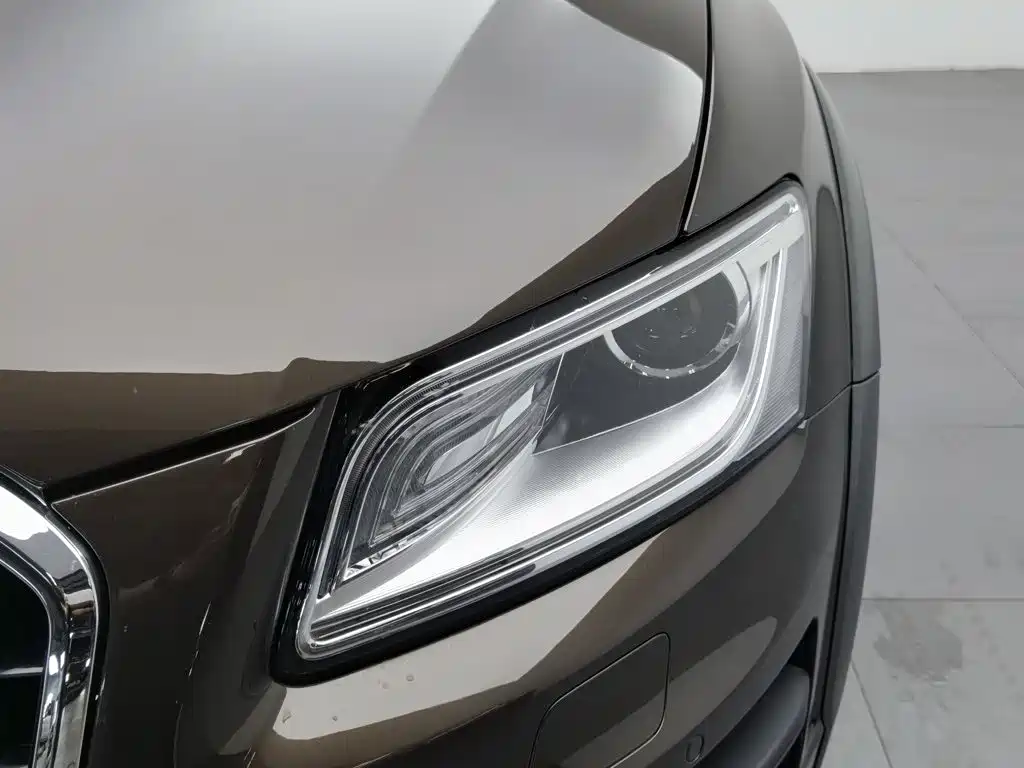 Фото 7 - Audi Q5