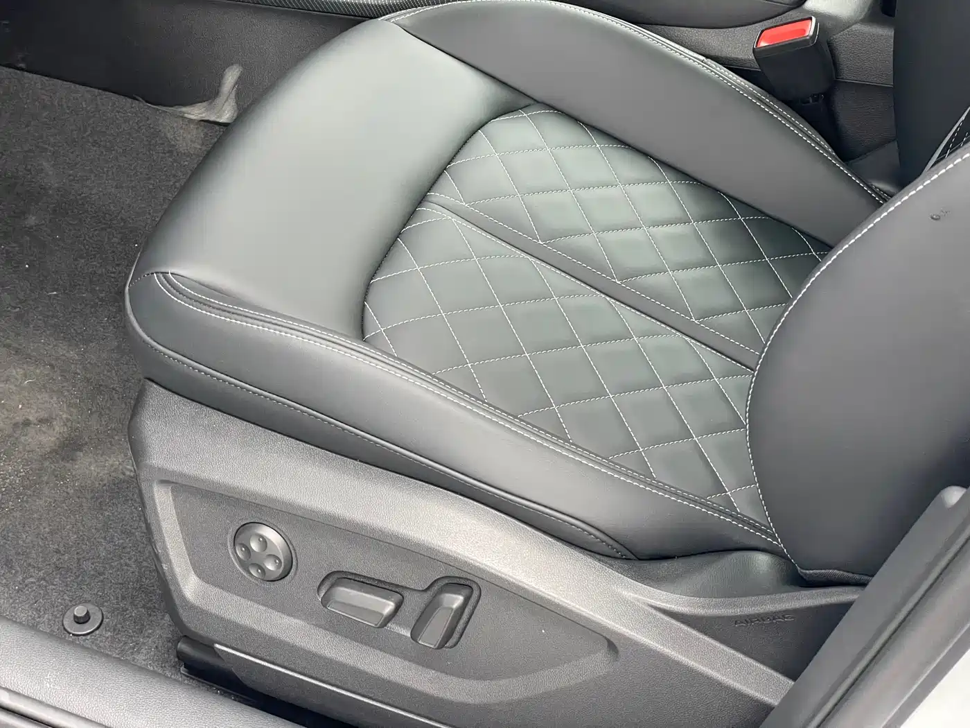 Audi Q2L 2025 35TFSI Fashion Dynamic фото 20