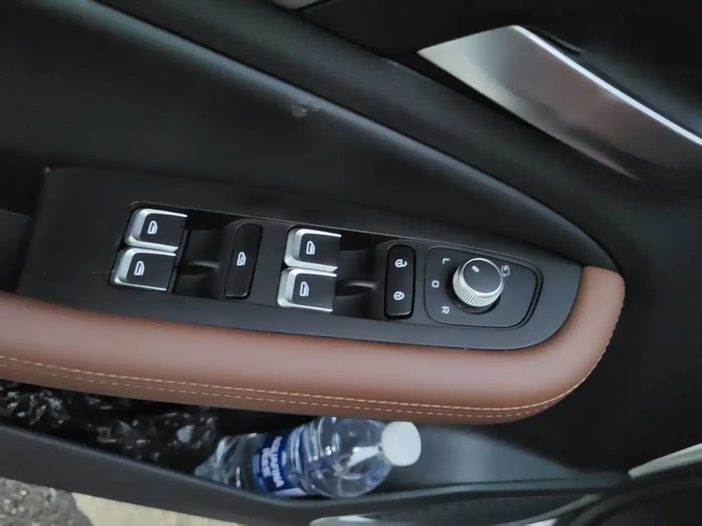 GEELY AUTOMOBILE VISION X6