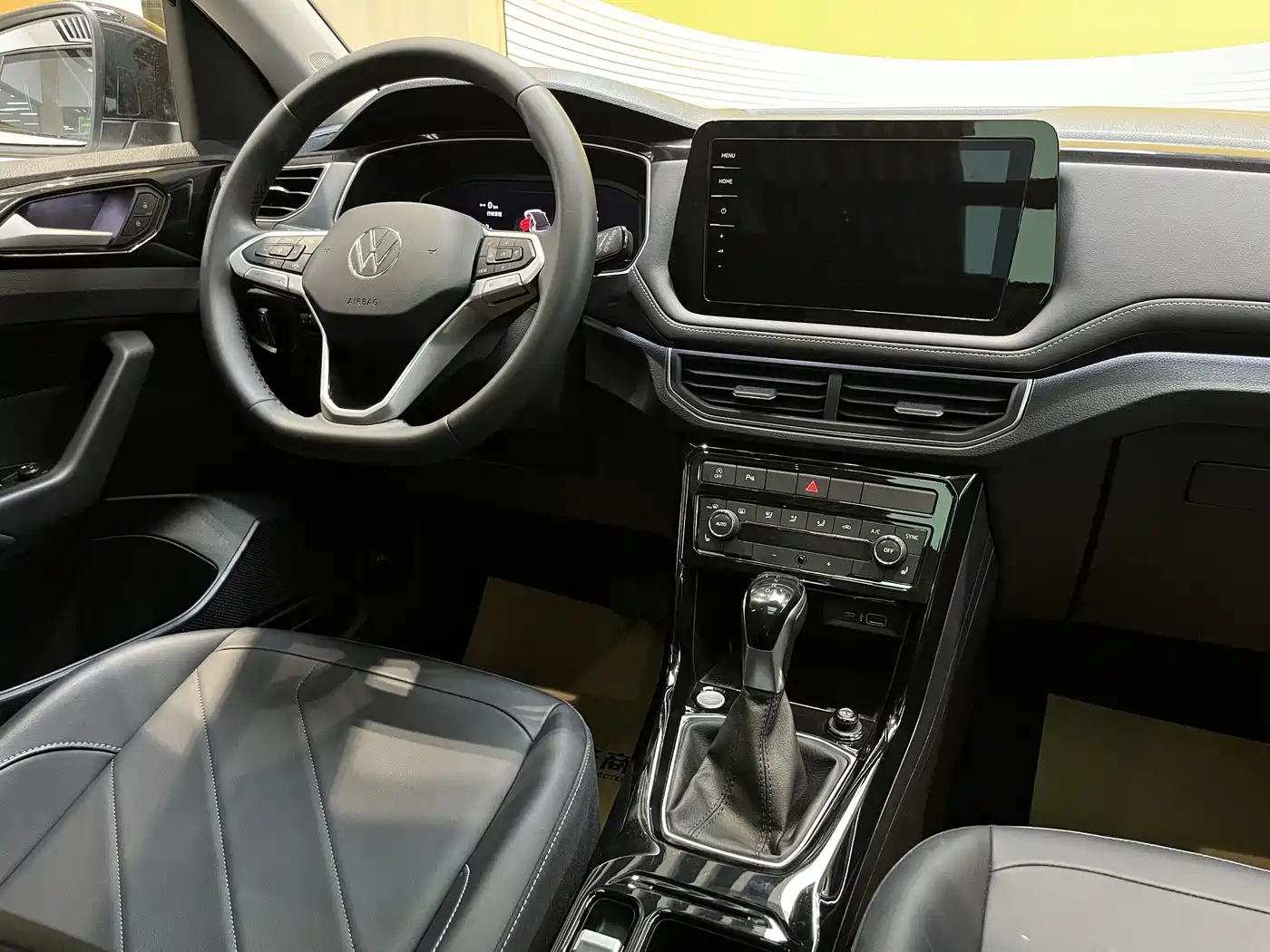 Volkswagen Tharu 2025 New Edge 300TSI Enjoyment Edition фото 7