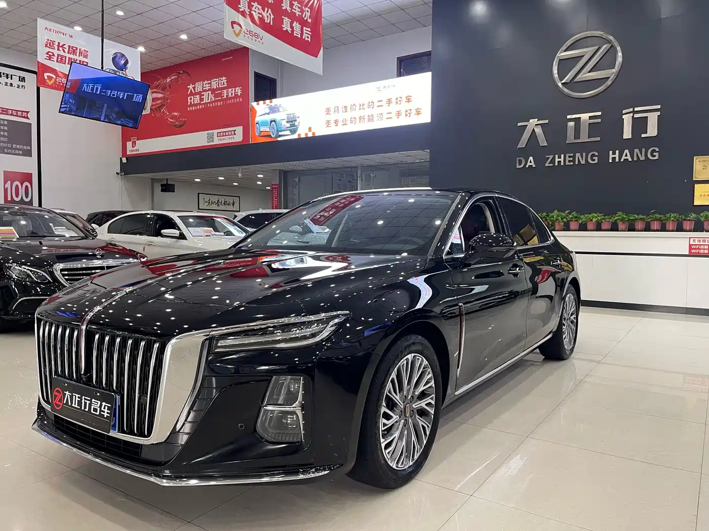 Hongqi H5 2024 2.0T Automatic Smart Connect Flag Smooth Edition фото 3