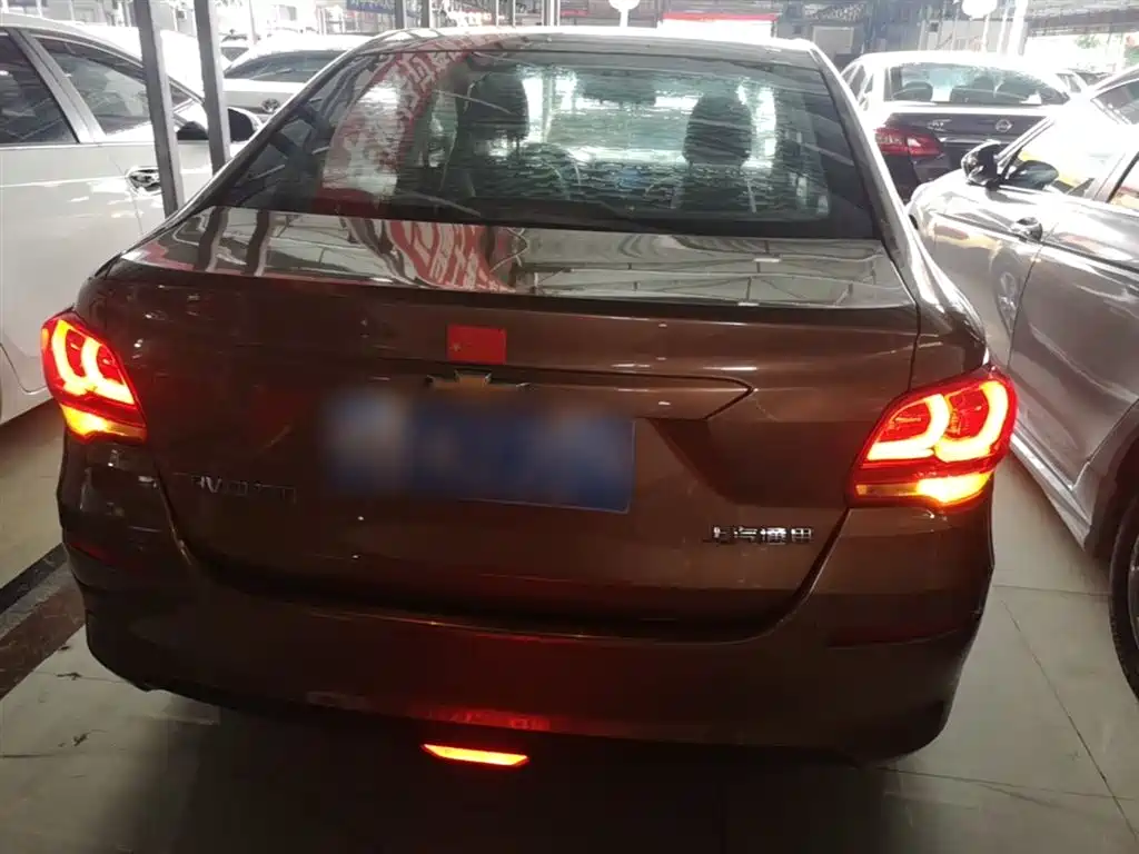 Chevrolet Cavalier 2016 1.5L Manual Delight Edition фото 5