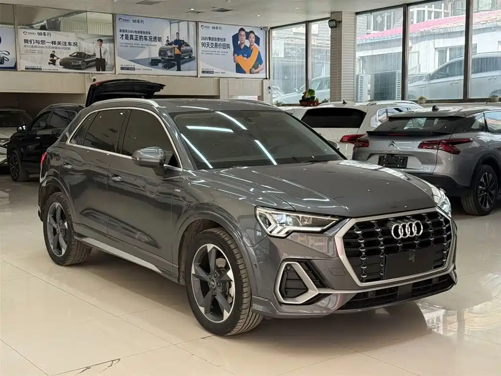 Audi Q3 2022 35 TFSI Fashion Dynamic фото 3