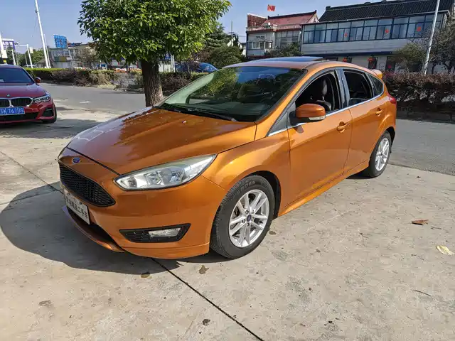 FORD FOX