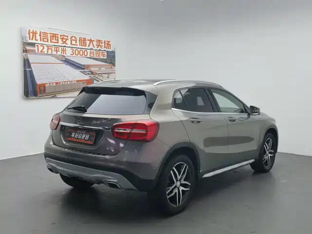 Mercedes-Benz GLA 2016 GLA 220 4MATIC Fashion — фото 2