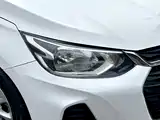 Photo 16 - Chevrolet Cavalier