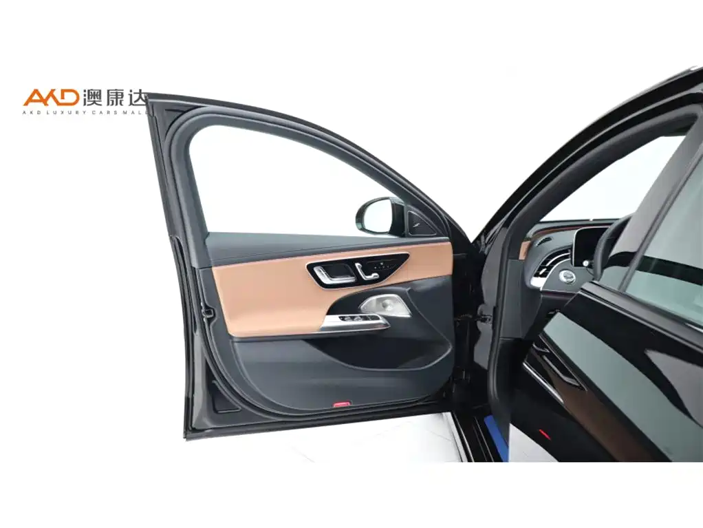 Фото 10 - Mercedes-Benz E-Class (Import)
