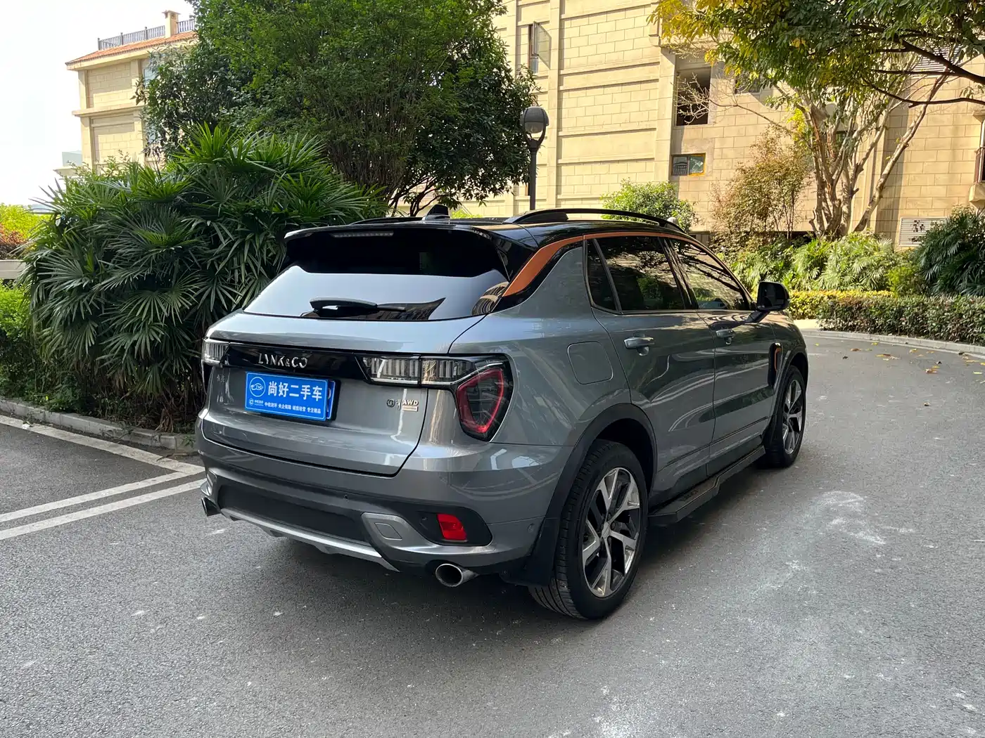Lynk & Co 01 2017 2.0T AWD Pro фото 7