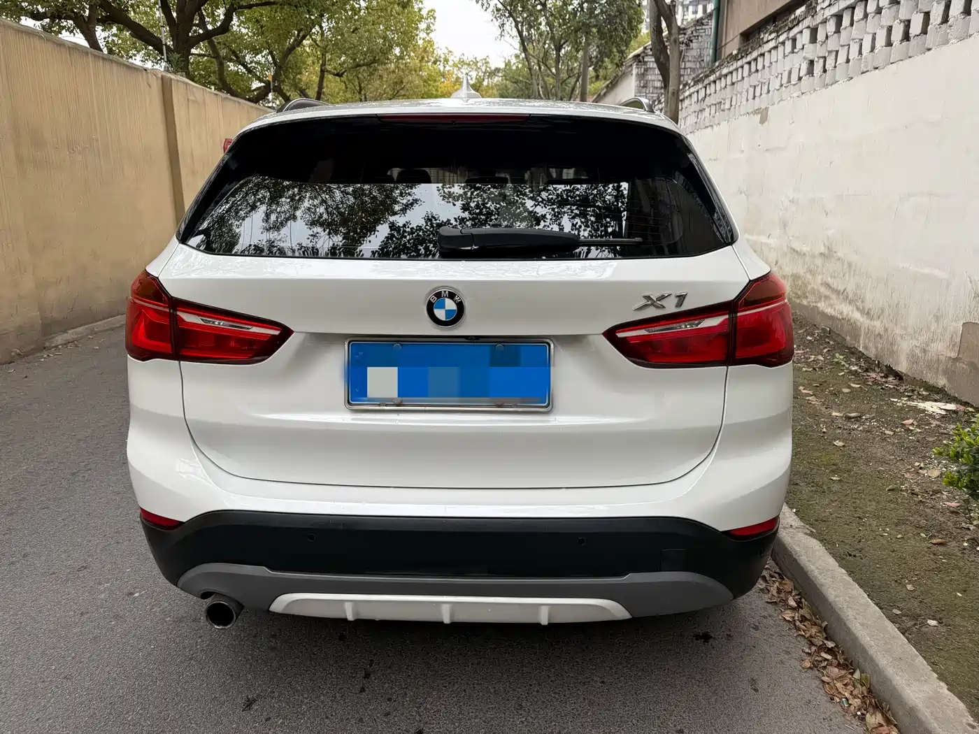 BMW X1 2018 sDrive18Li Premium Model фото 9