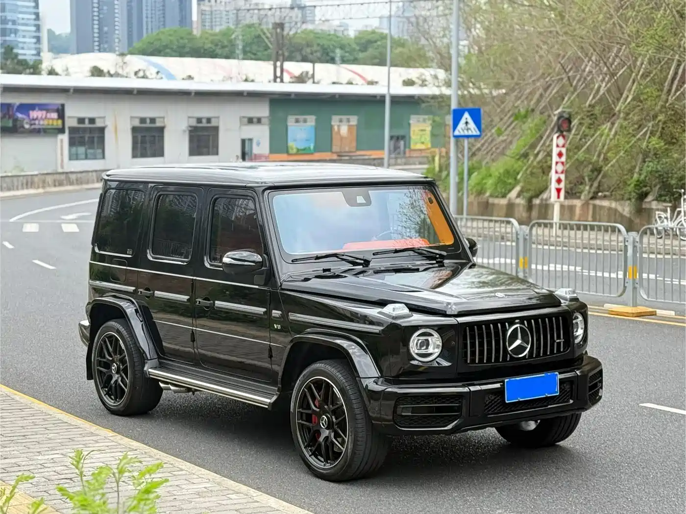 Mercedes-Benz G-Class 2024 G 350 фото 3