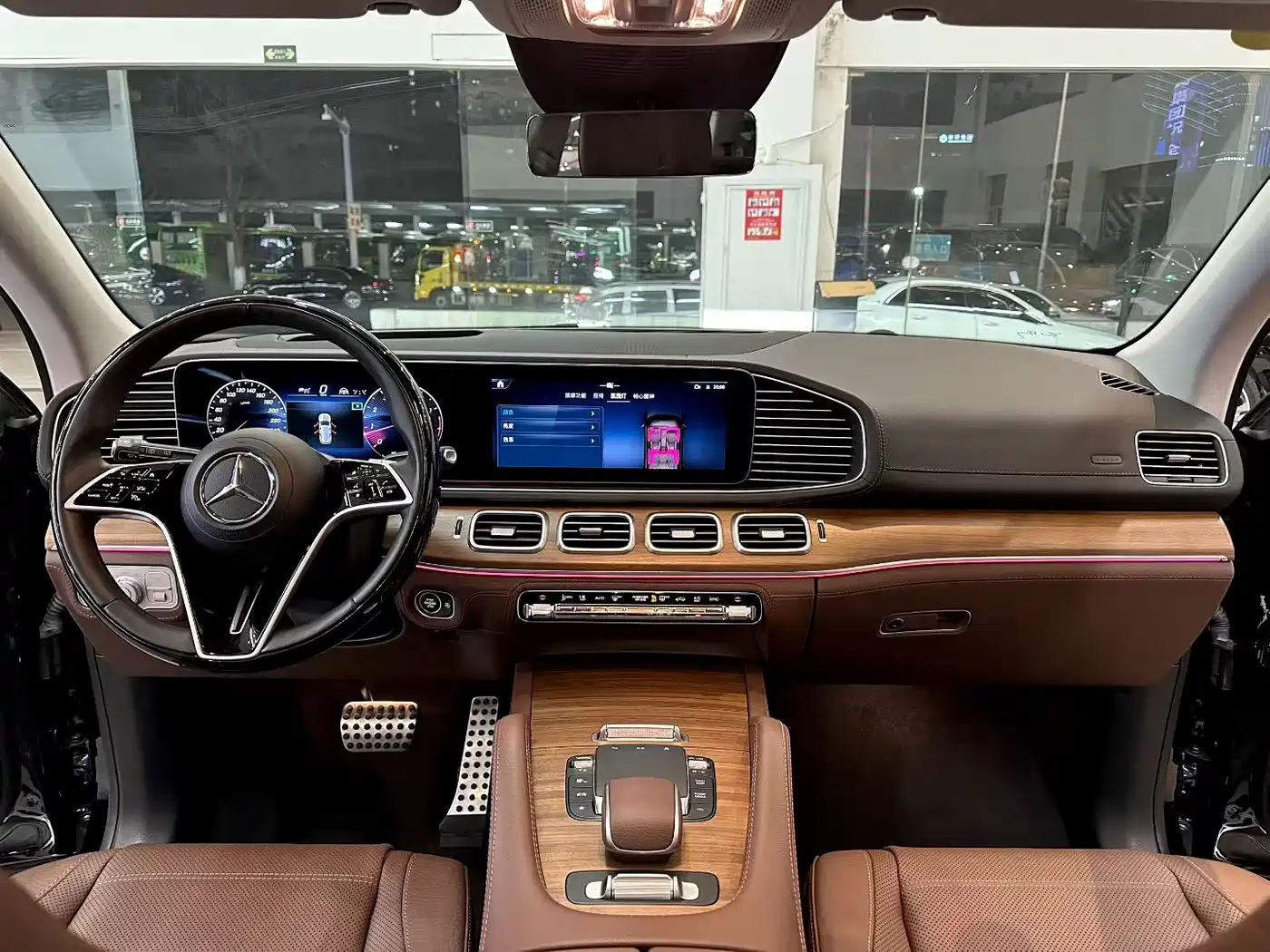 Mercedes-Benz GLS 2024 Model GLS 450 4MATIC Luxury фото 9