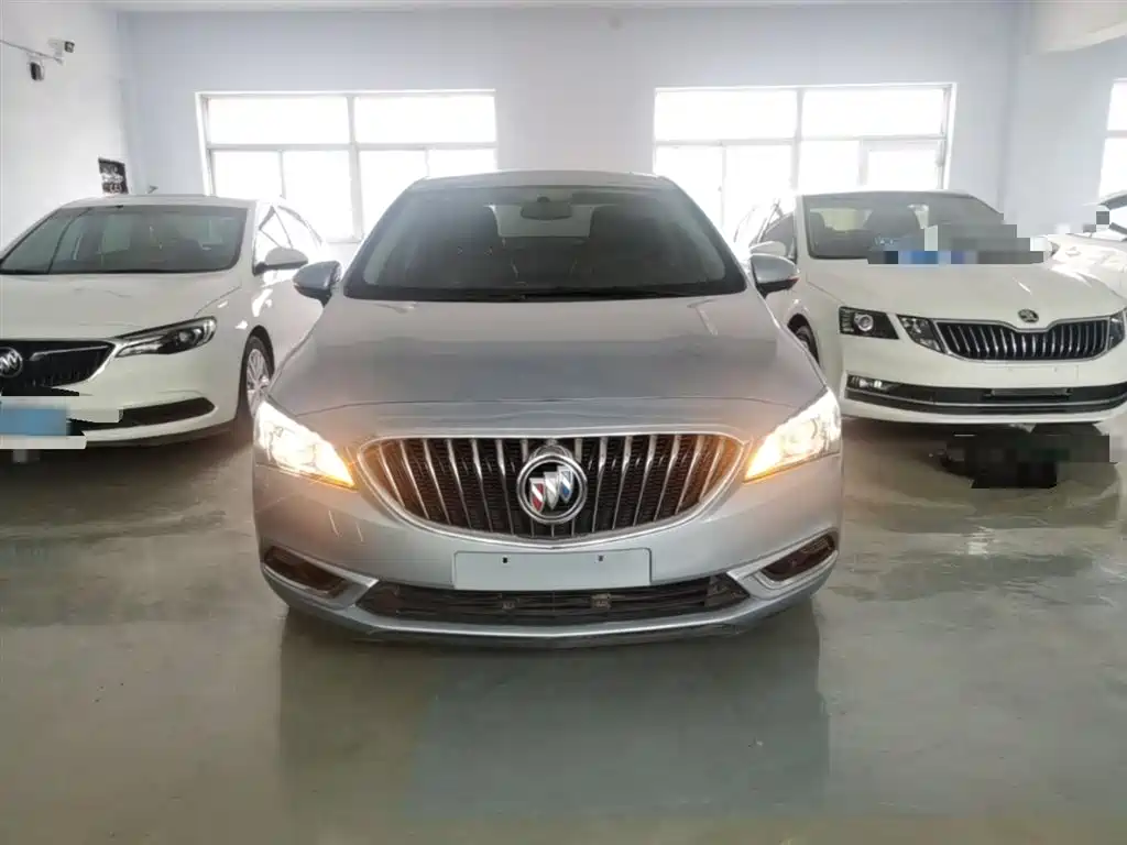 Buick Verano 2015 Sedan 20T Dual-clutch Leading фото 3