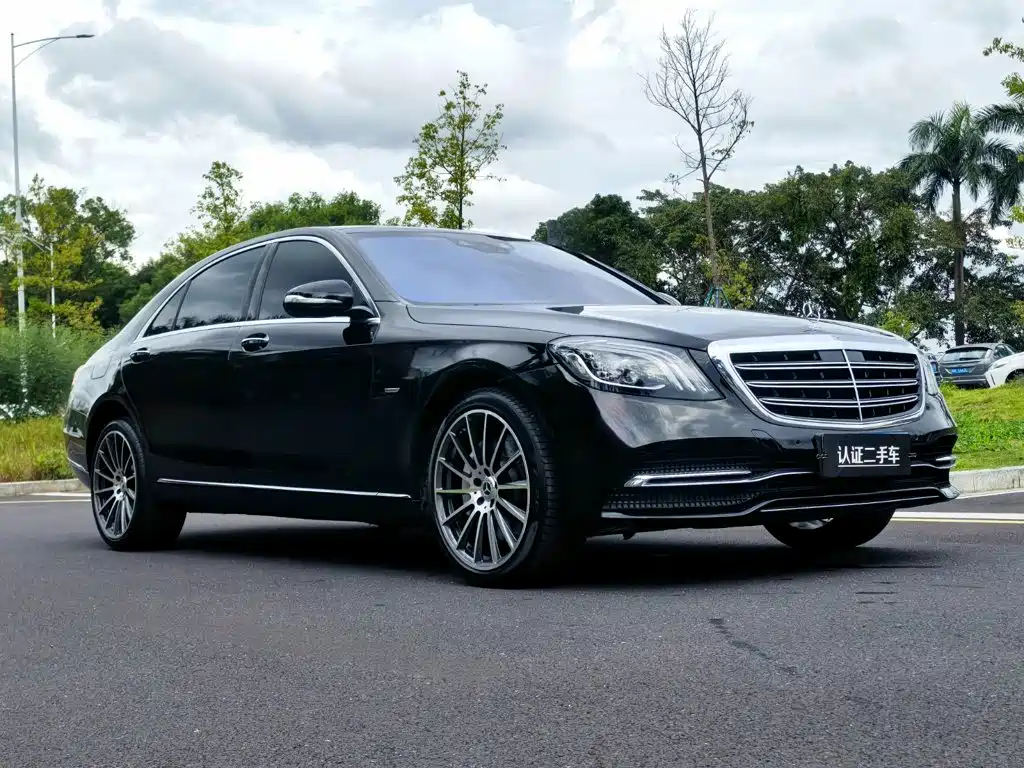 Фото 3 - Mercedes-Benz S-Class