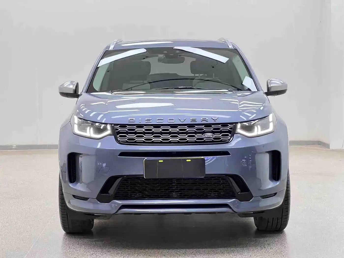 Land Rover Discovery Sport 2020 249PS R-Dynamic Performance фото 2