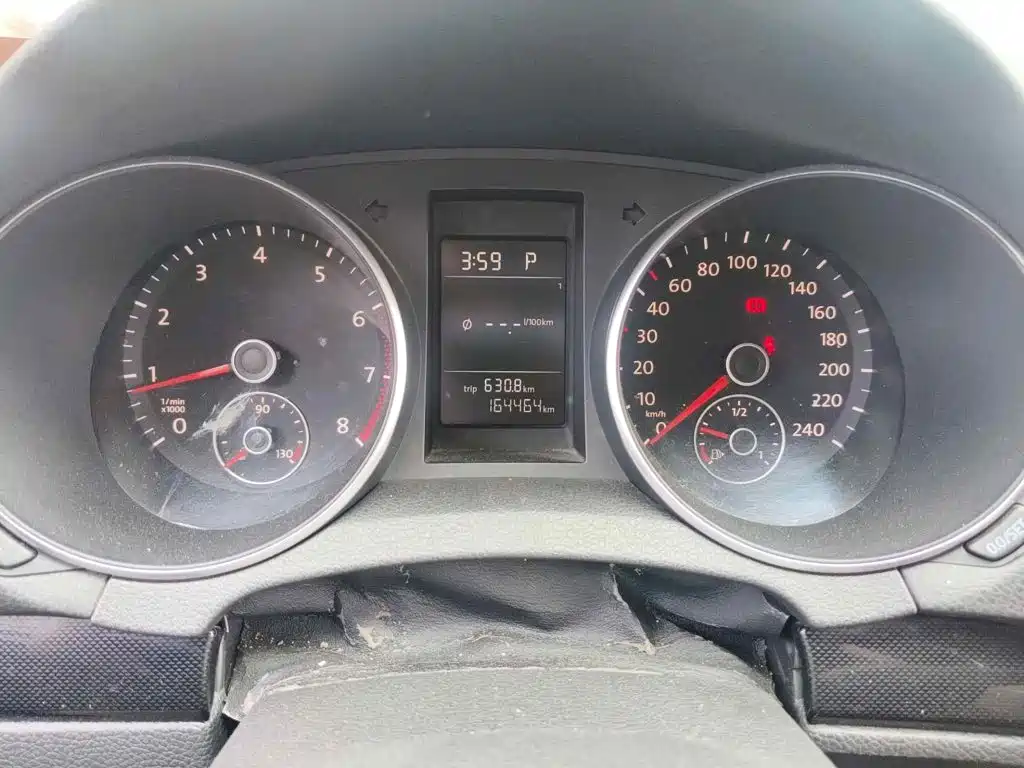 Фото 4 - Volkswagen Golf
