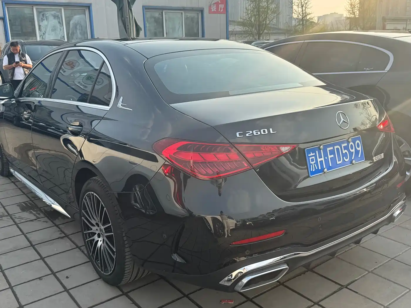 MERCEDES-BENZ C CLASS