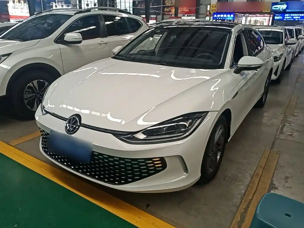 Volkswagen Lamando 2024 Lamando L 200TSI DSG Trendy Edition