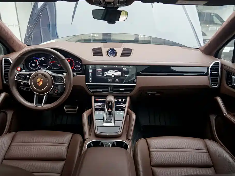 Porsche Cayenne 2020 Cayenne S Coupé 2.9T фото 19
