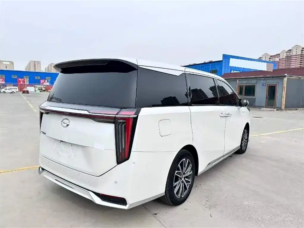 GAC Trumpchi Trumpchi M8 2023 Master Series 390T Ultimate Edition фото 4
