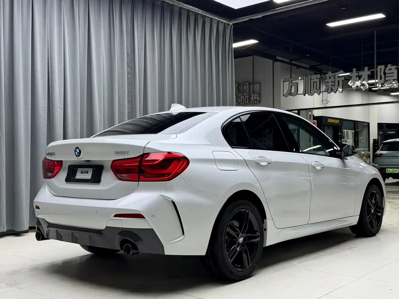 BMW 1 Series 2023 2022 120i M Sport Shadow Edition