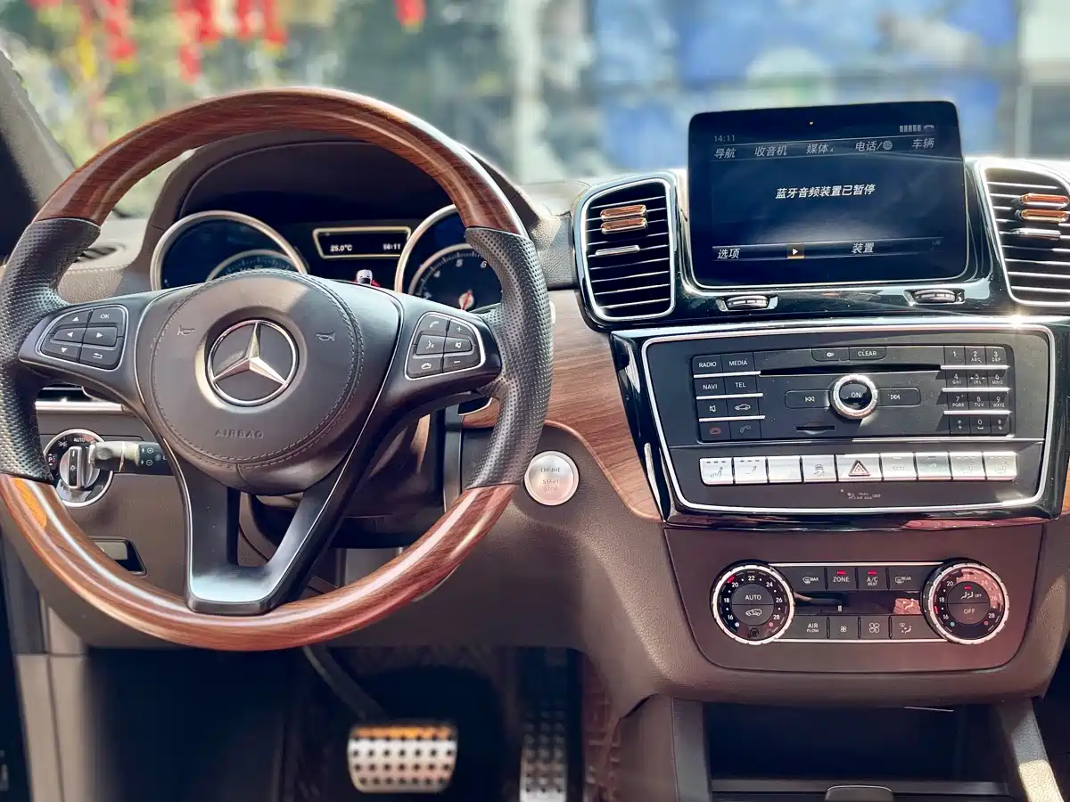 Mercedes-Benz GLS 2018 Facelift GLS 320 4MATIC фото 29