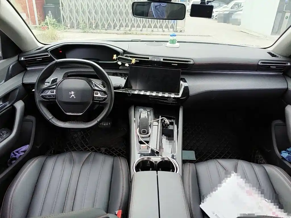 صورة 12 - Peugeot 508