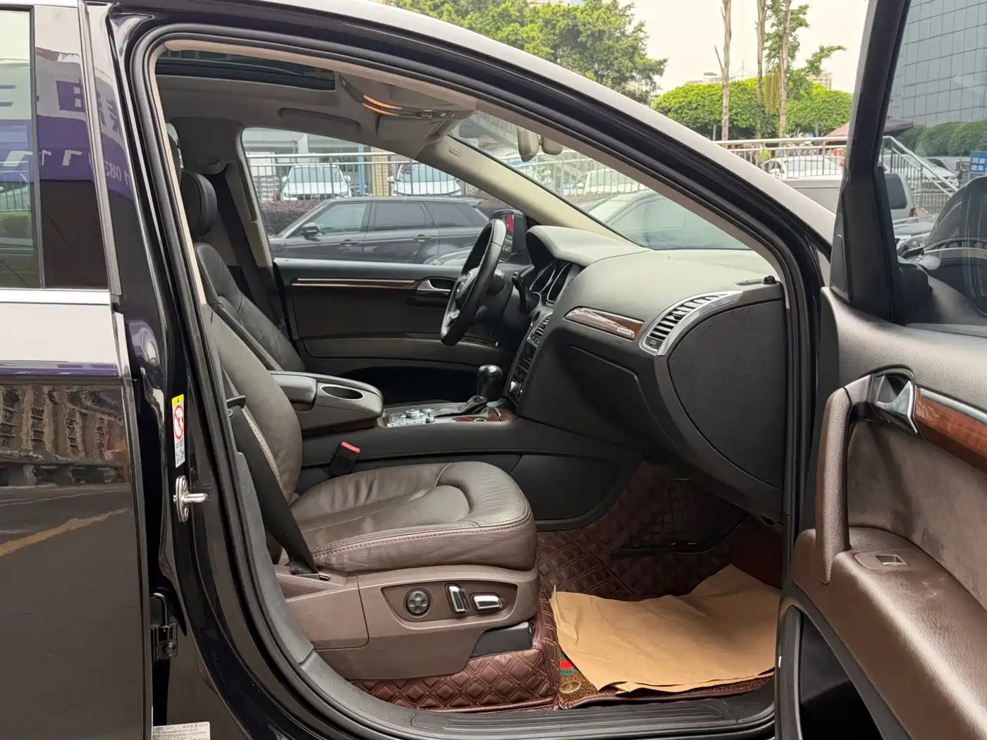 Audi Q7 2012 3.0 TDI Leading Edition фото 7