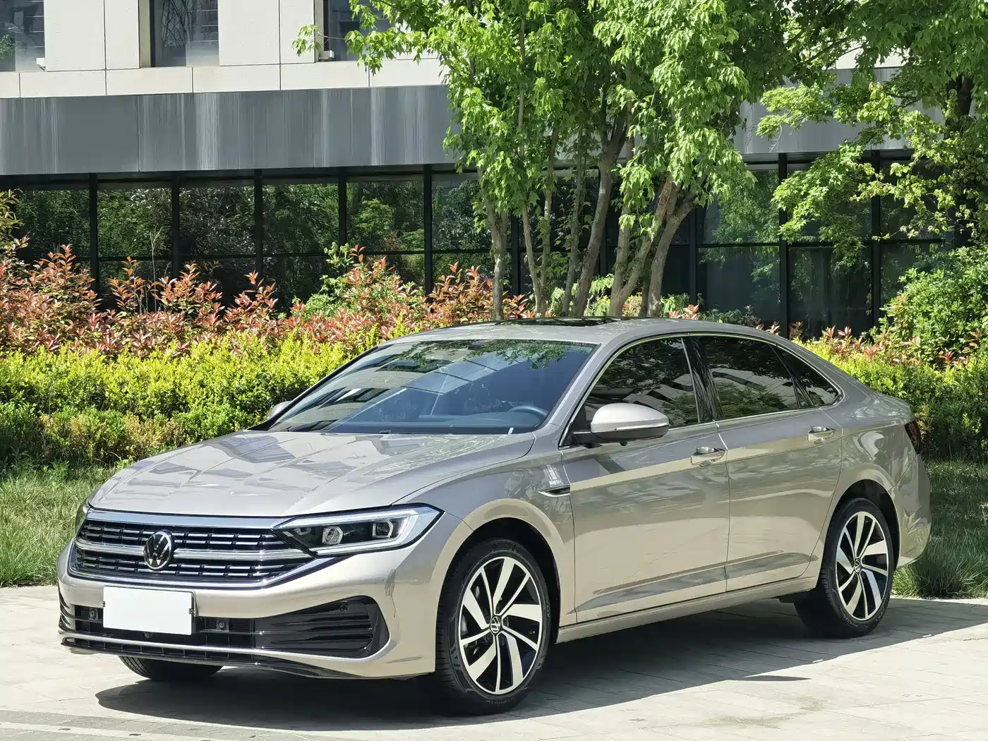Volkswagen Sagitar 2023 300TSI DSG Excellence Edition