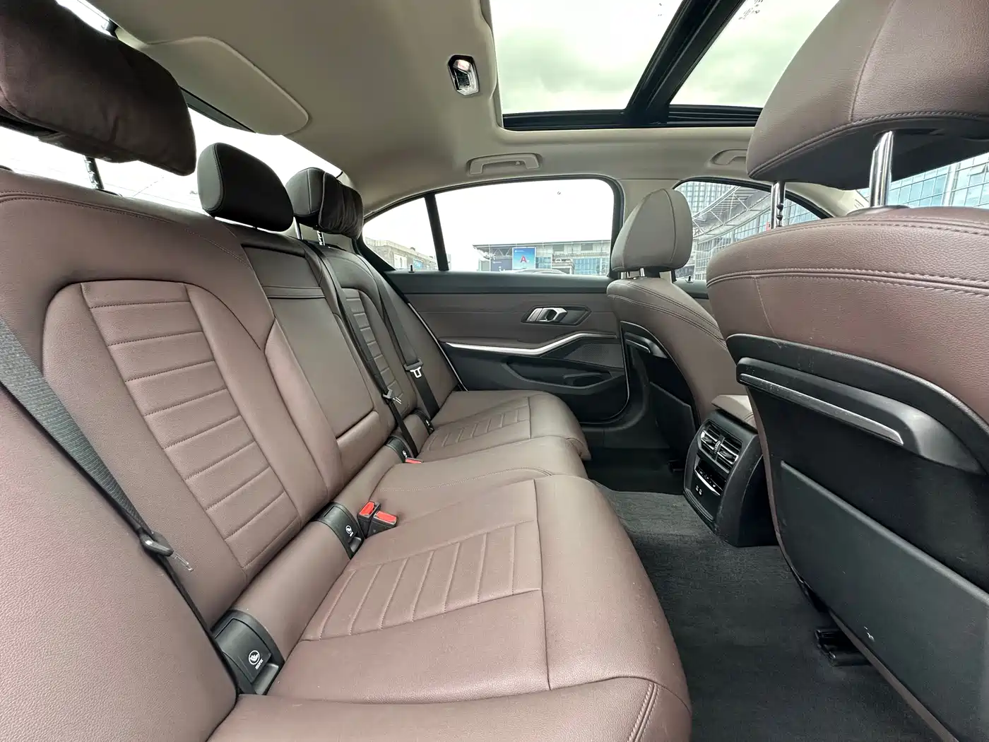 BMW 3 Series 2020 320Li M Sport Package фото 18