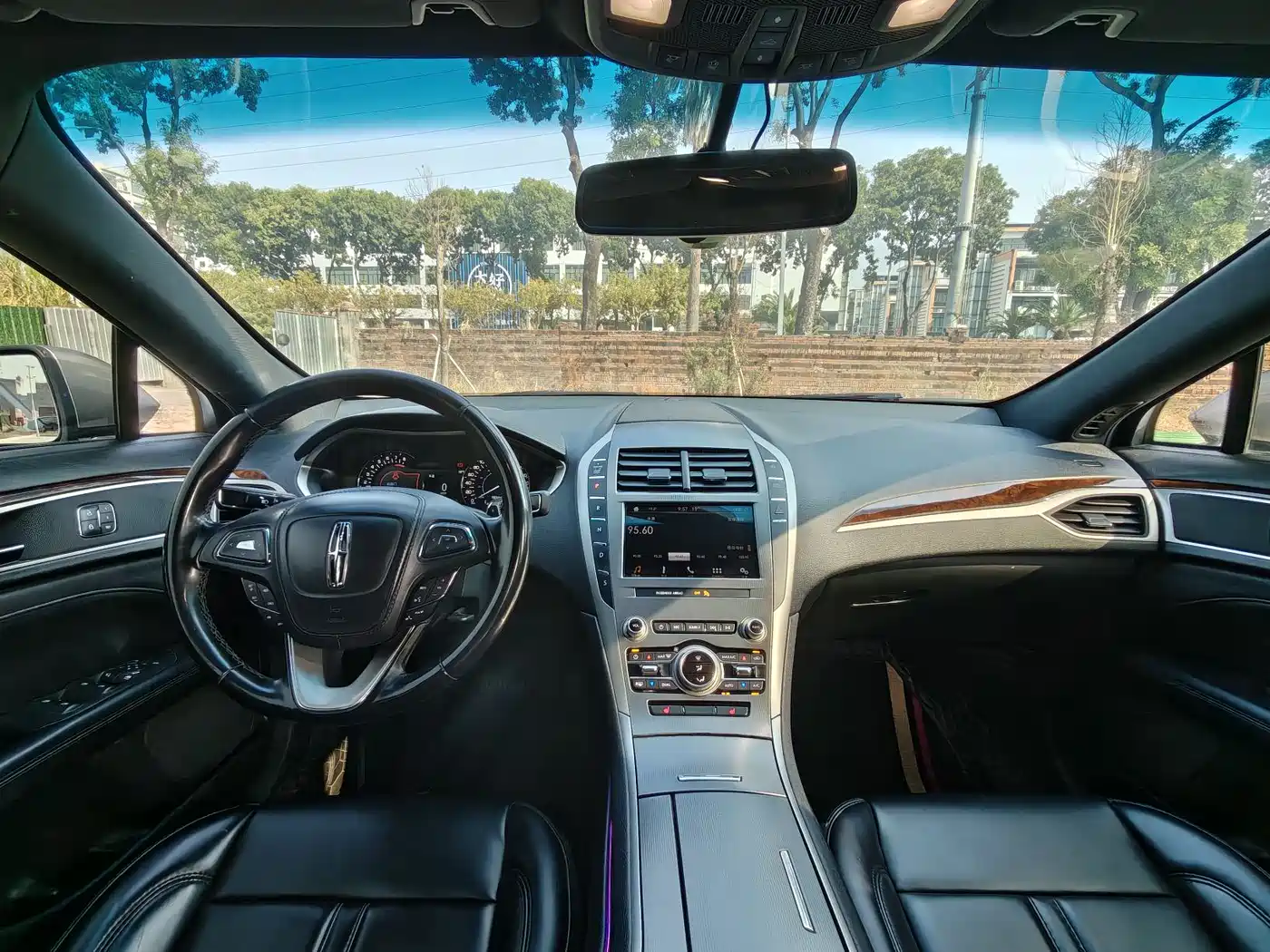 Lincoln MKZ 2019 2.0T Zunxiang Edition China V фото 8