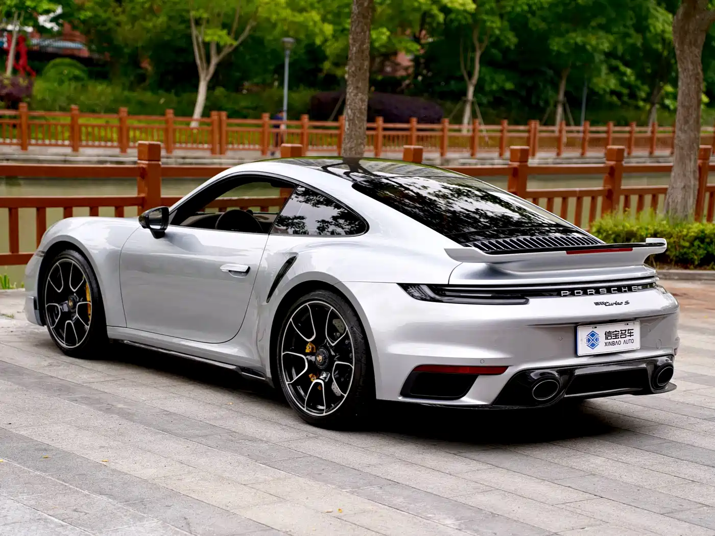 Porsche 911 2022 Turbo S 3.7T фото 8