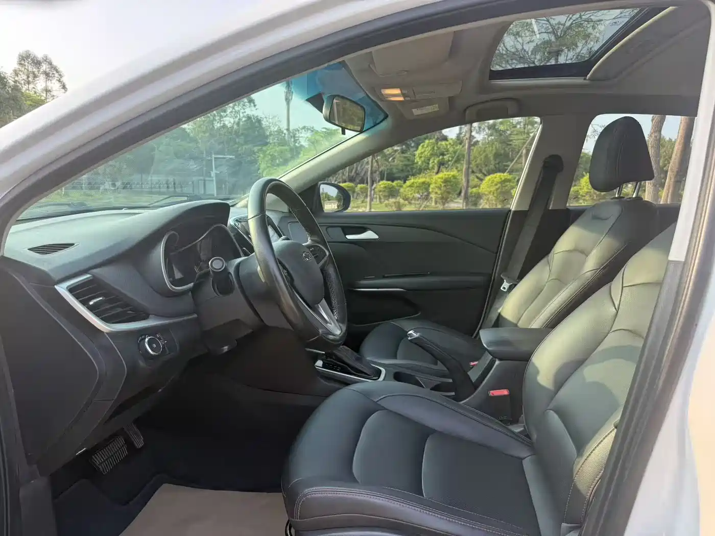 Chevrolet Monza 2020 Mild Hybrid Redline 320T Dual-Clutch Refreshing Edition фото 7