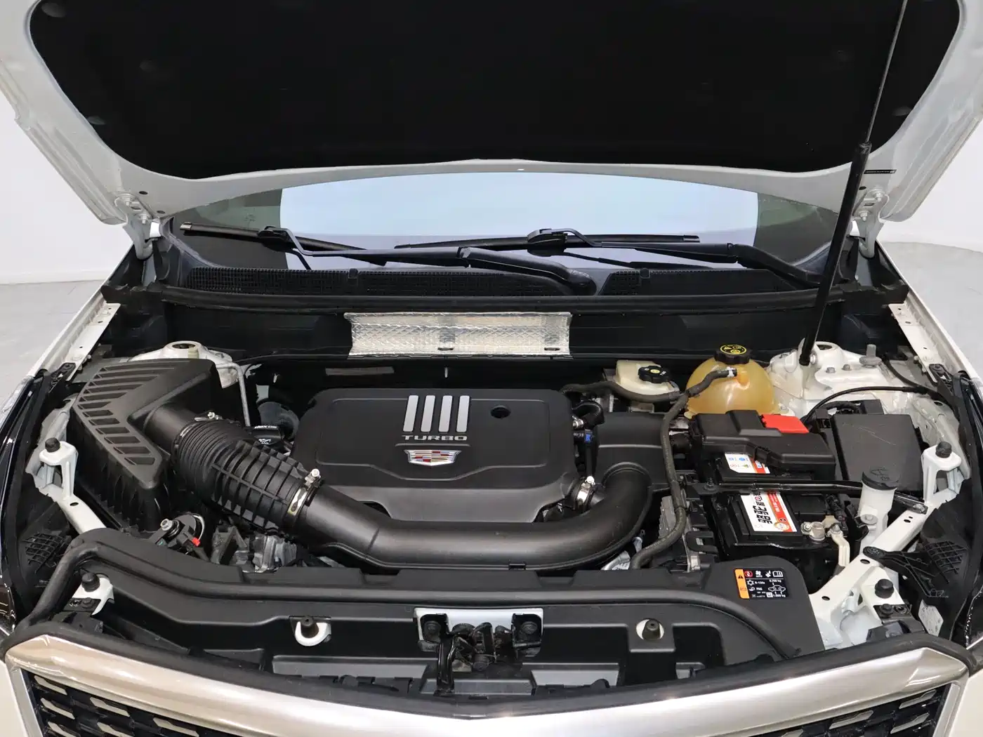 Cadillac XT5 2020 28T Luxury Model фото 6