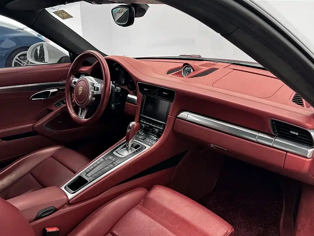 Porsche 911 2012 Carrera S 3.8L фото 12