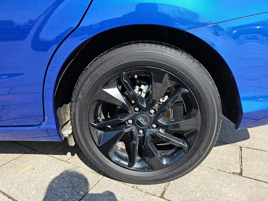 Honda ENVIX 2020 2019 180TURBO CVT Delight Edition China VI